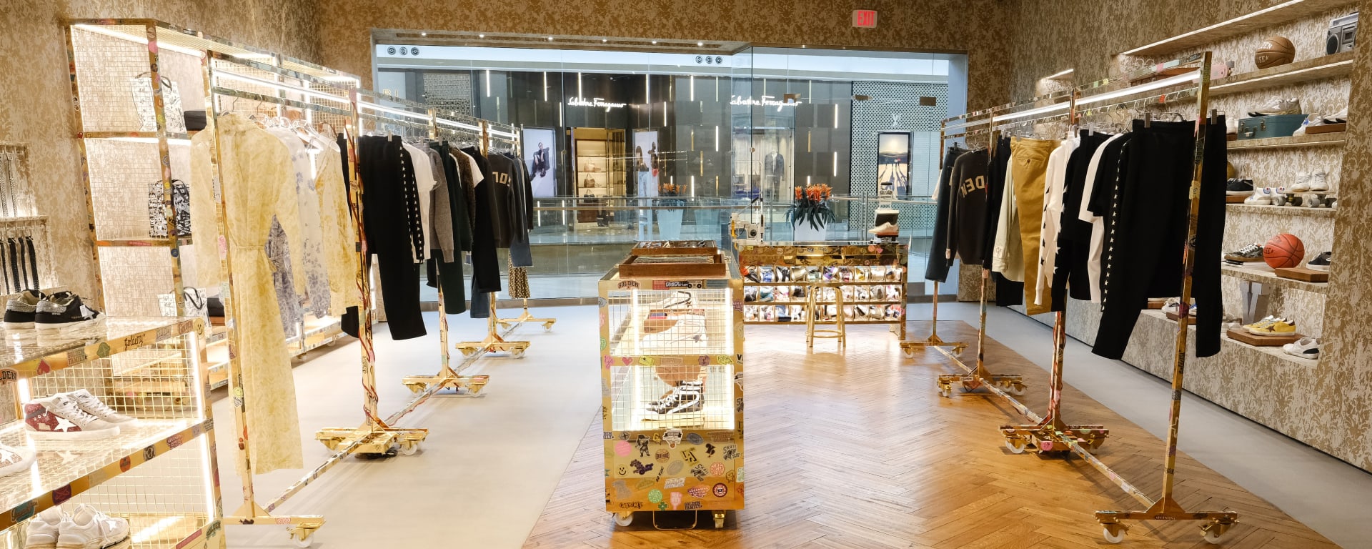 Golden goose factory hotsell